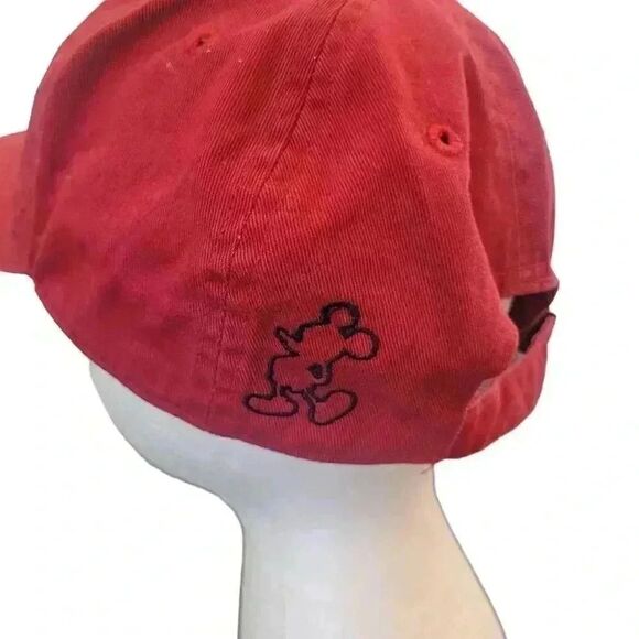 Disney Unisex Adult Rinsed Red Cotton Adj Baseball Cap w Disney Patch - Picture 5 of 10